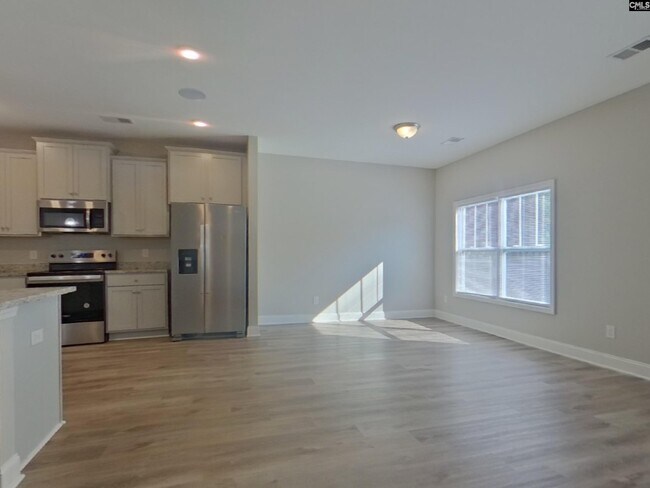 Foto del edificio - 343 Spring Meadow Rd