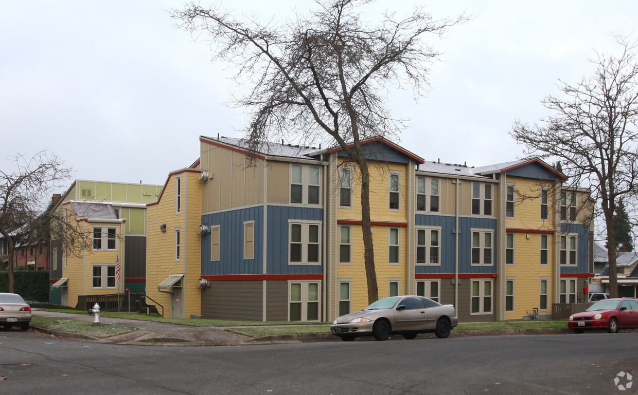 Building Photo - G Street Apartments