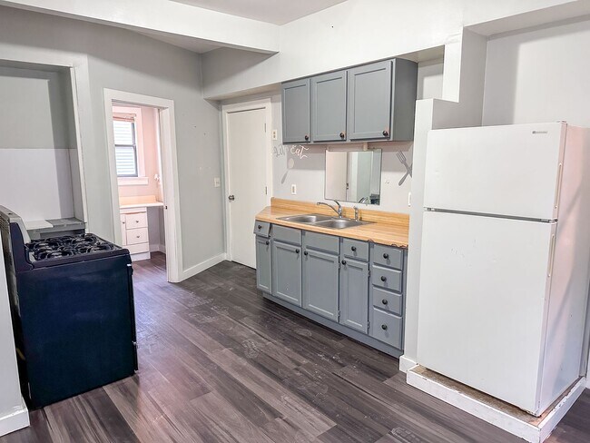 Foto del edificio - 921 4th St NW