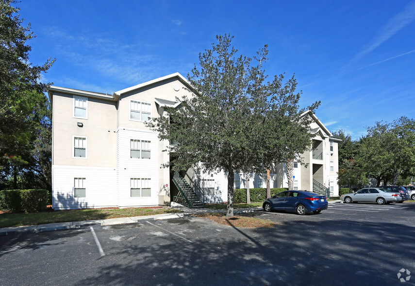 Weston Oaks Apartment Rentals - Holiday, FL | Apartments.com