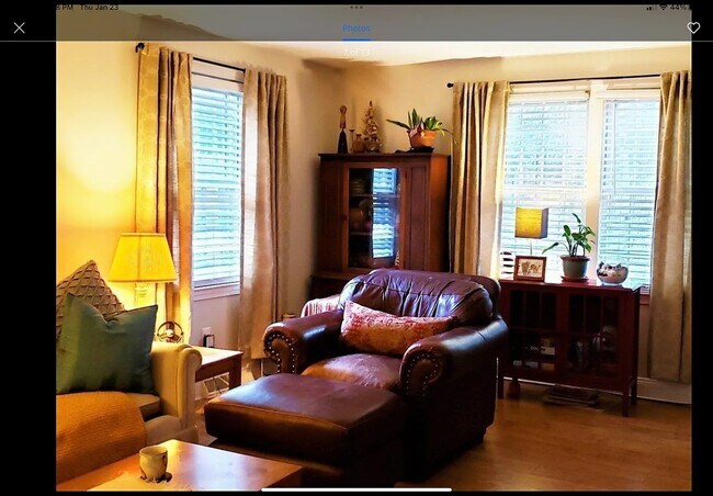 Foto del edificio - 27 Colonial Dr