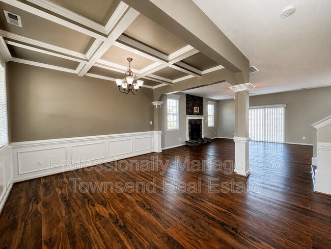 Foto del edificio - 4211 Cherry Hill Ln