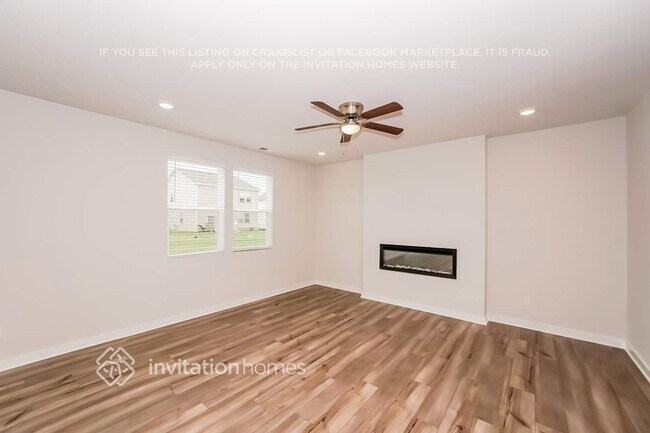 Foto del edificio - 812 Hallman Br Ln