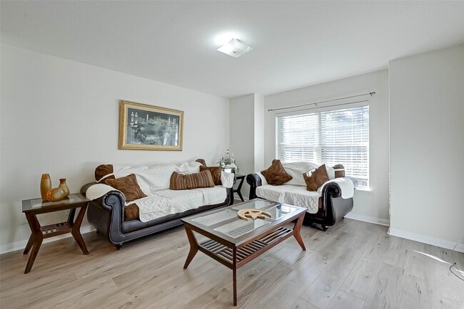 Foto del edificio - 3822 Willow Stone Ct