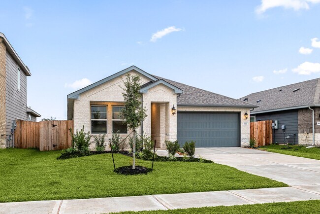 Building Photo - 6611 Castella Dr