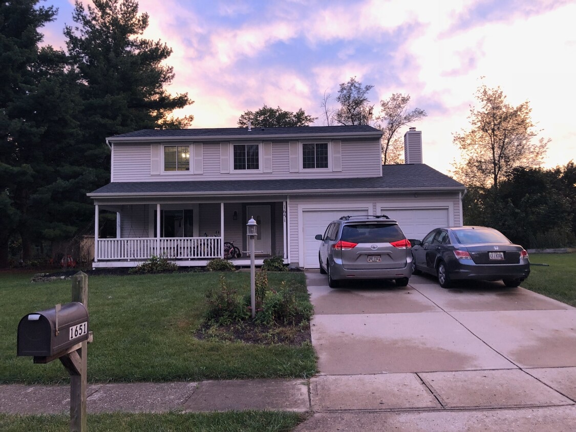 Primary Photo - 1651 Garry Dr