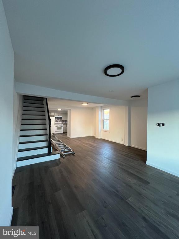 Primary Photo - 62 Smallwood Pl