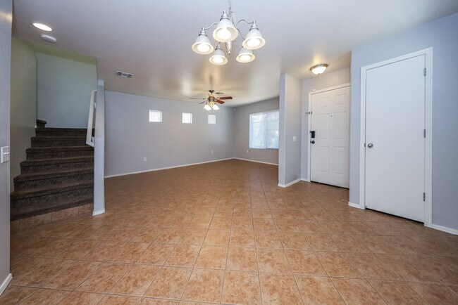 Foto del edificio - Tucson, AZ - Single-Family - $1,695.00 Ava...