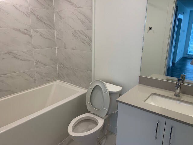 Photo du bâtiment - 15188 19 Av
