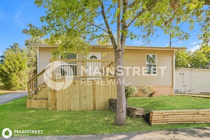 Foto principal - 2305 RIDGECREST DR, KNOXVILLE, TN 37918