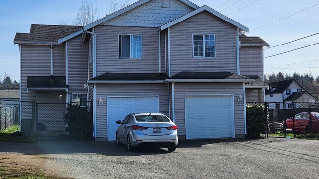 Foto del edificio - 3-Bedroom Townhome Minutes from Barkley Village, I-5 and Whole Food