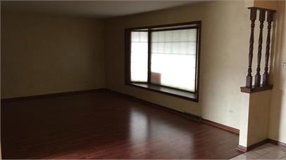 Foto del edificio - 19850 Torrence Avenue - 1