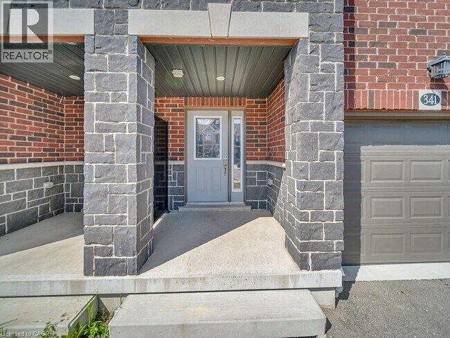 Building Photo - 341 Valencia Ave