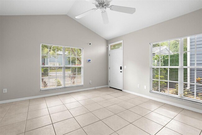 Building Photo - 248 St Ives Dr