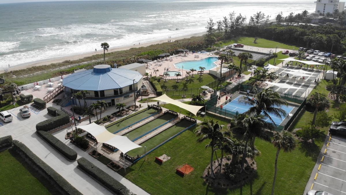Building Photo - 10725 S Ocean Dr