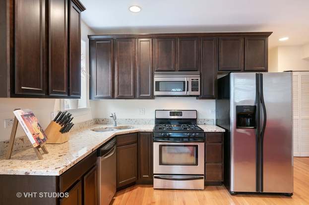 Foto del edificio - 3339 W Byron St