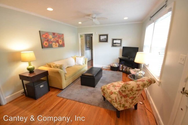 Building Photo - 3 br, 2 bath House - 2441 Reynolds Drive