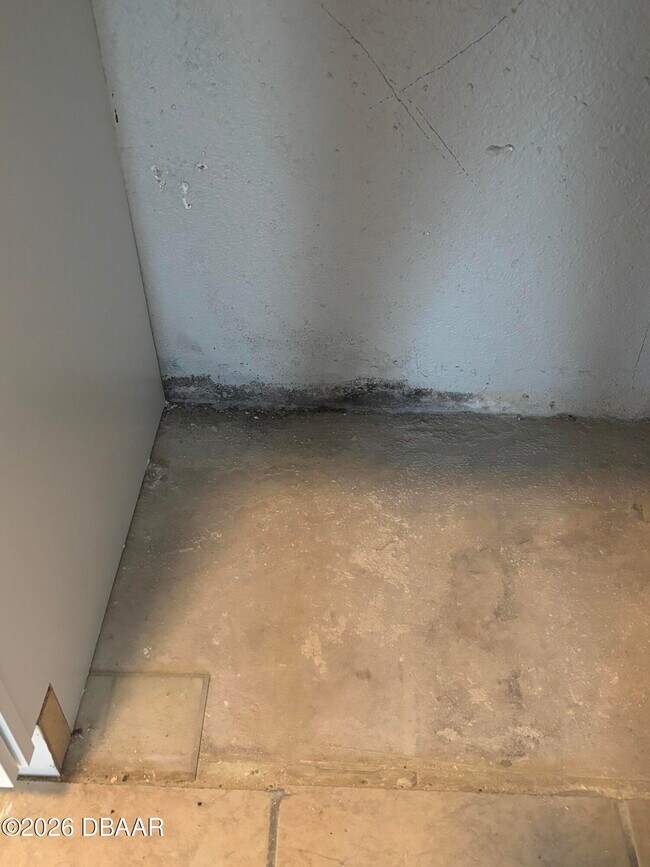 Foto del edificio - 650 Blakely Ave