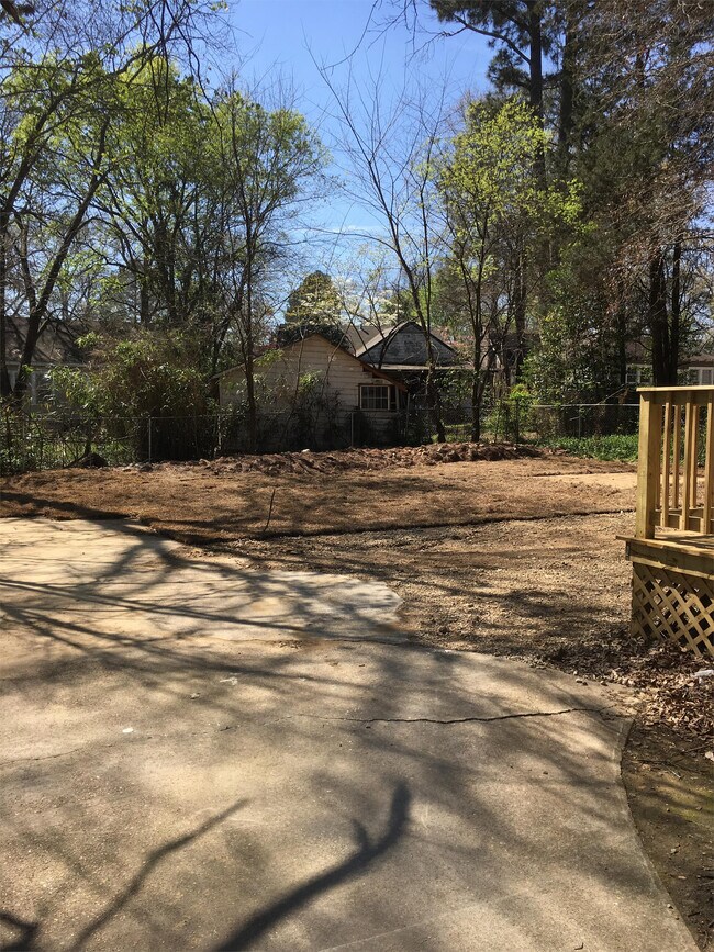 475 E Ridgeway St, Jackson, MS 39206 House Rental in Jackson, MS