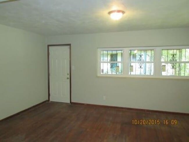 Photo - 832 Arkansas St House