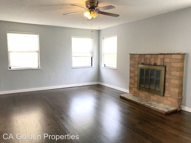 Building Photo - 3 br, 1 bath House - 489 Meek Ave