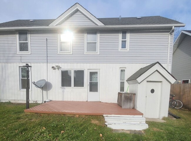 Building Photo - 525-45th Street