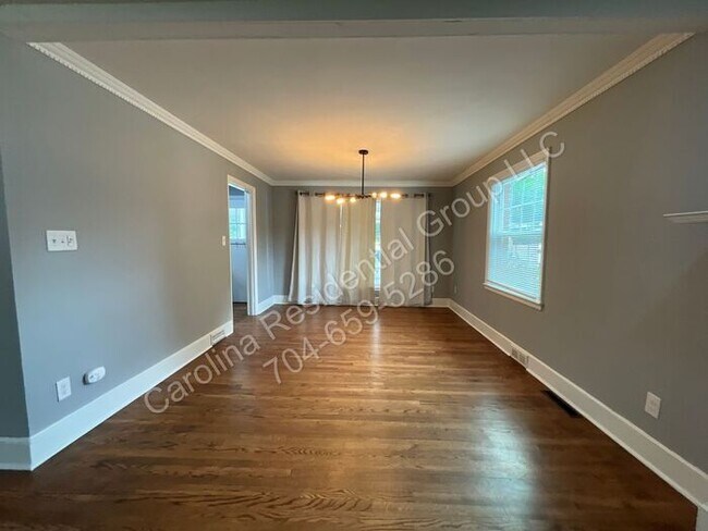 Building Photo - 4400 Freedom Dr