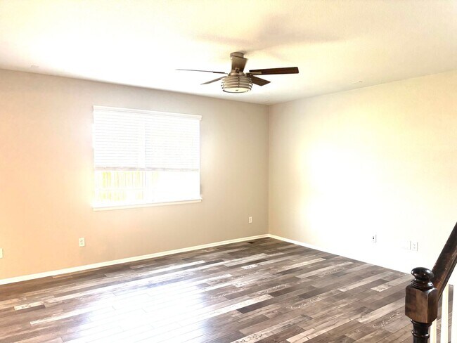 Foto del edificio - Home for rent in the Traditions neighborhood Aurora CO 80018