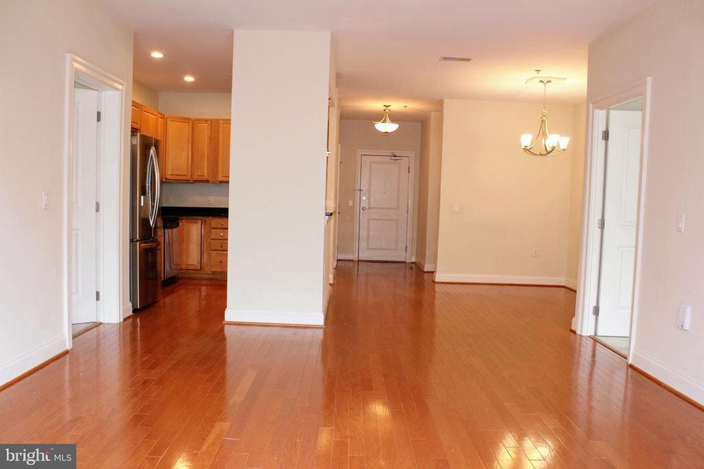 Primary Photo - 38 Maryland Ave