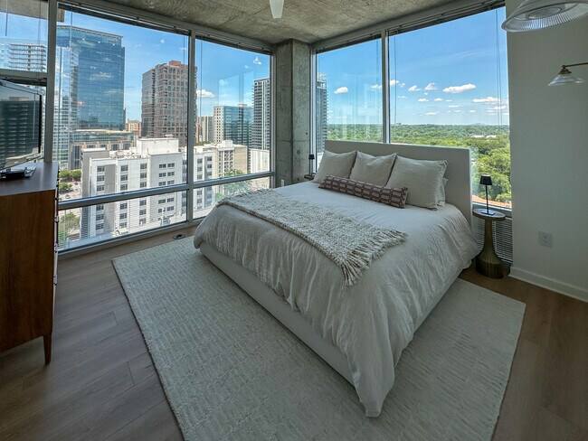 Foto del edificio - 943 Peachtree St NE