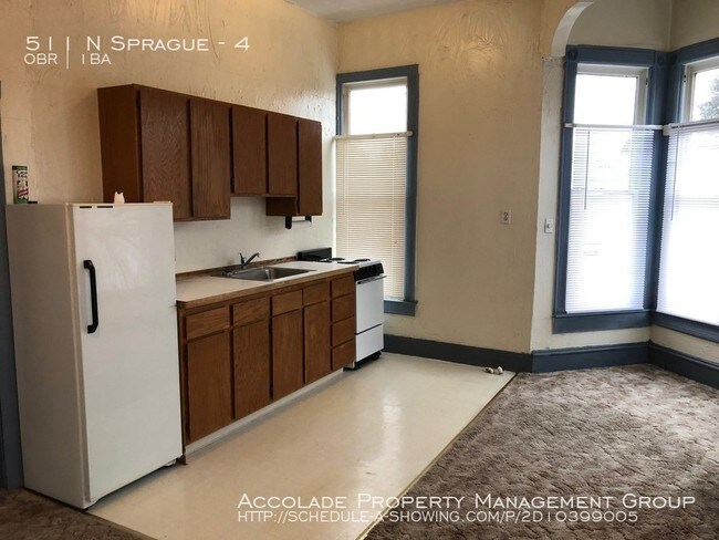 Building Photo - 511 N Sprague St