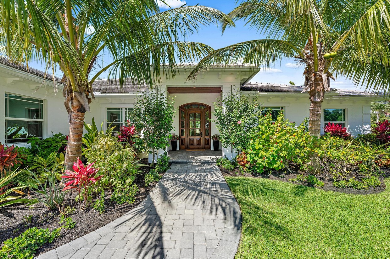 Primary Photo - 19993 Loxahatchee Pointe Dr