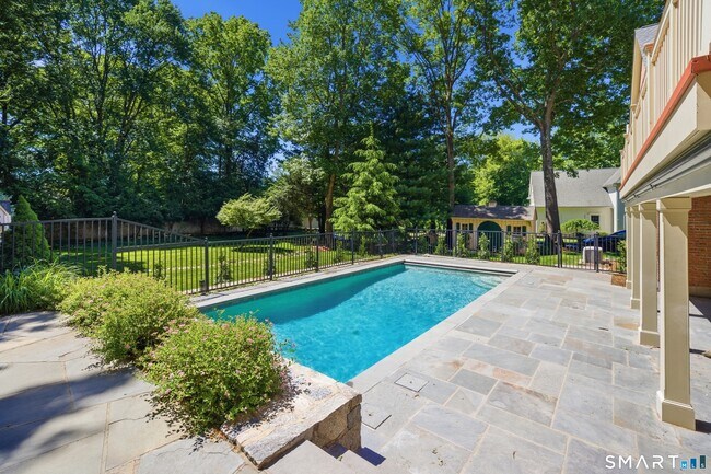 Foto del edificio - 254 Sherwood Farm Rd