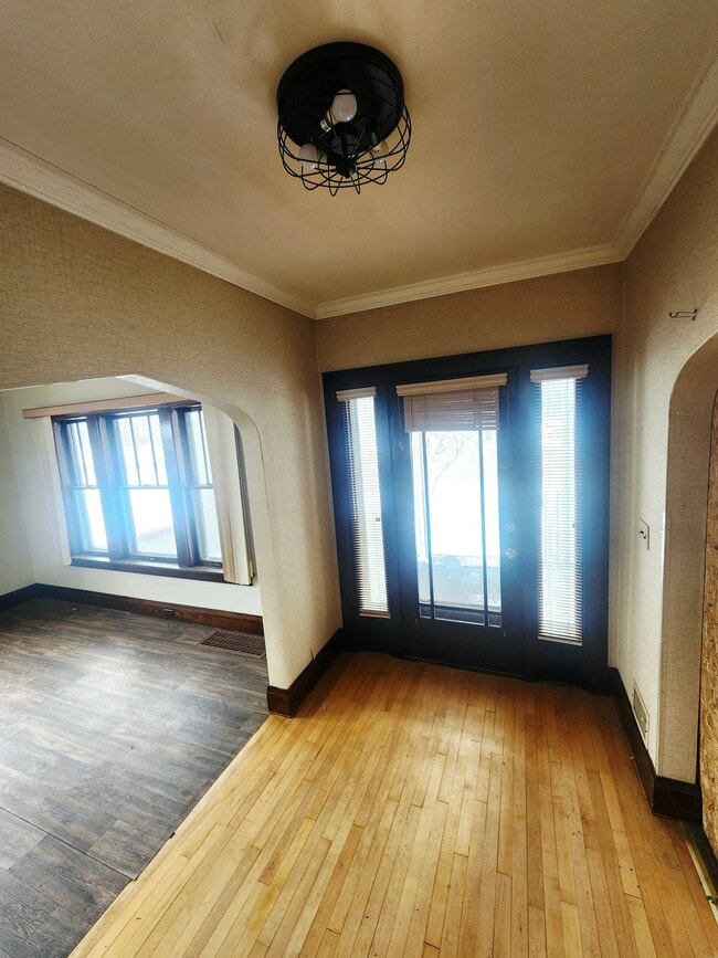 Foto del edificio - 1718 Grand Ave