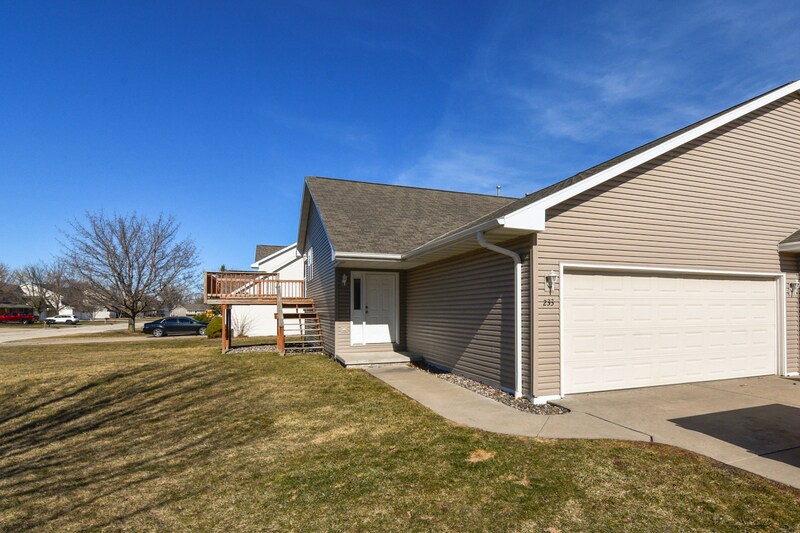 235 Cavil Way, De Pere, WI 54115 Condo for Rent in De Pere, WI