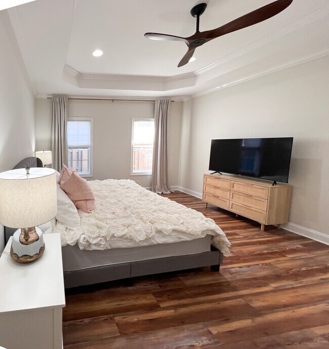 Foto del edificio - 115 Village Creek Way