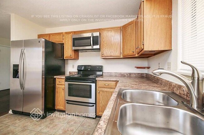 Foto del edificio - 2454 S Ellis St