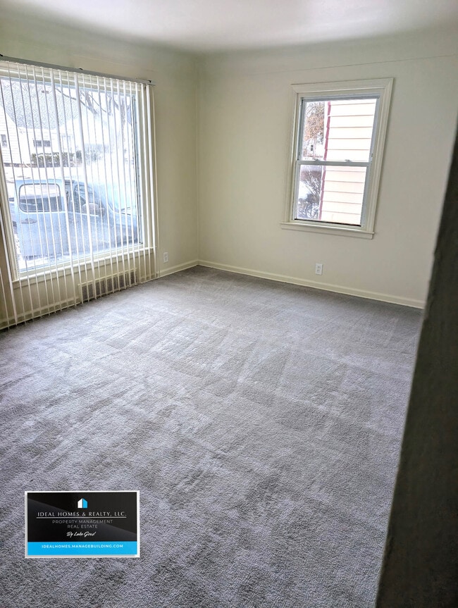 Foto del edificio - 2747 Sloan St