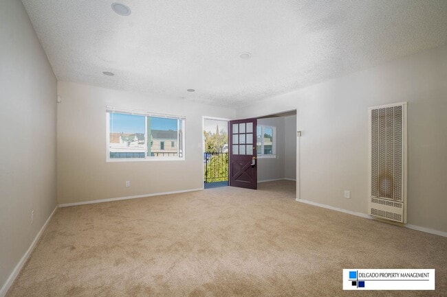 Foto del edificio - Newly remodeled Benicia 1st Street condo