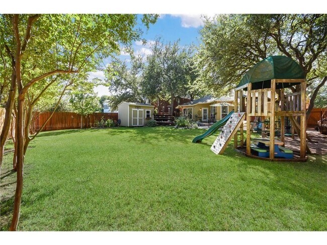Building Photo - 1706 Del Norte Cove