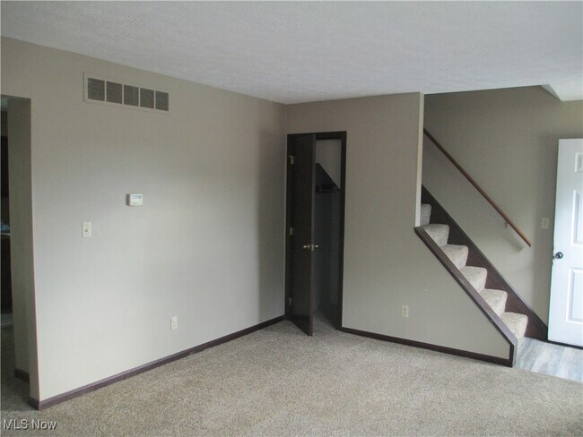 Foto del edificio - 1340 McFarland Rd