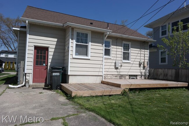 Building Photo - 16237 Kirkshire Ave