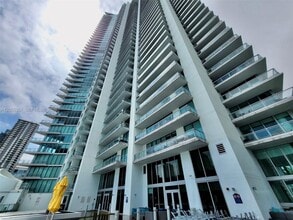 Building Photo - 92 SW 3rd St