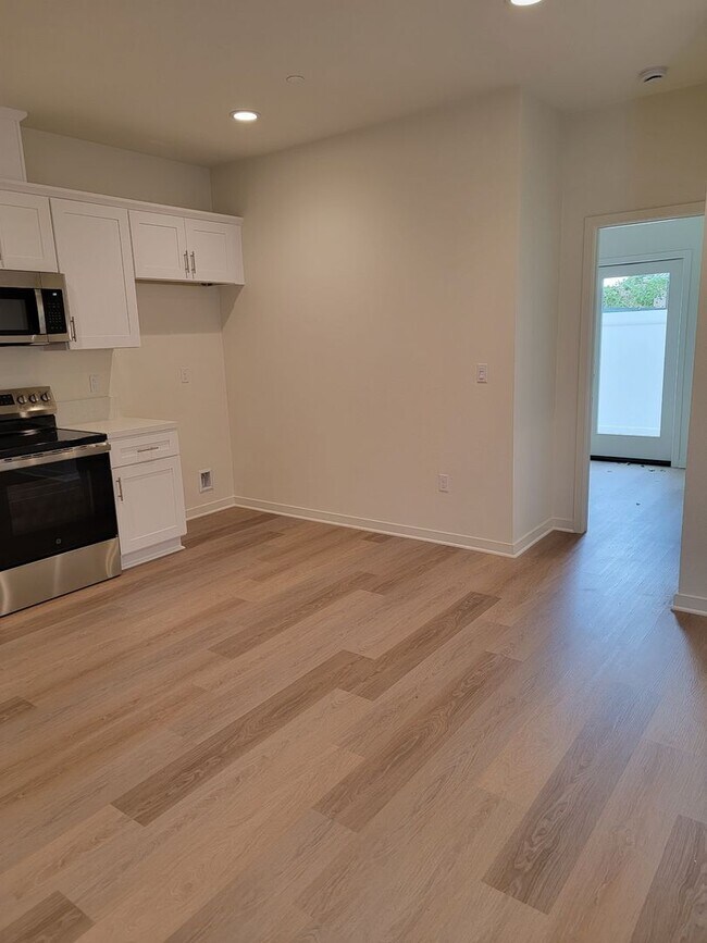 Foto del edificio - 9388 Olive St