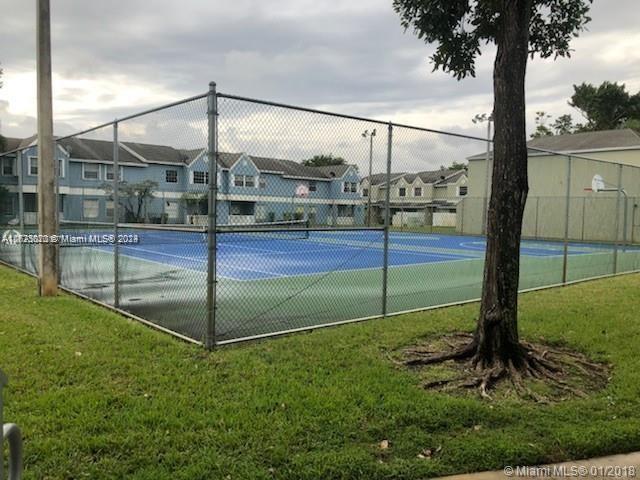 Primary Photo - 6740 NW 175th Ln