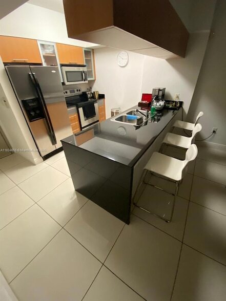 Foto del edificio - 1750 N Bayshore Dr