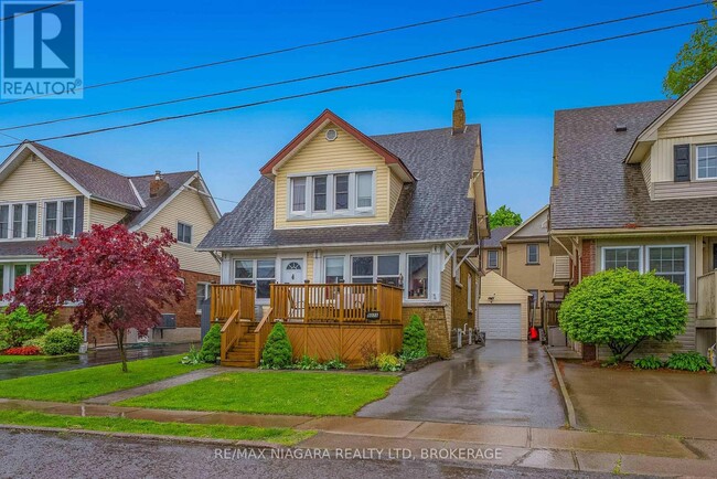 Building Photo - 5078 Armoury St