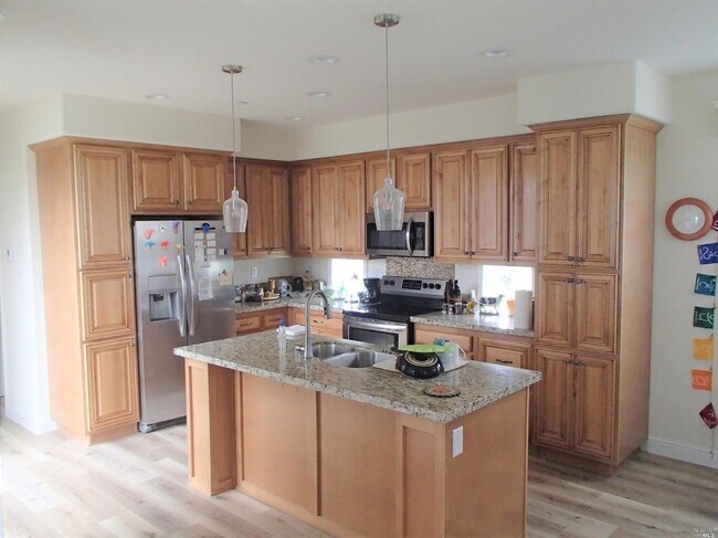 Foto del edificio - 4169 Pippo Ln