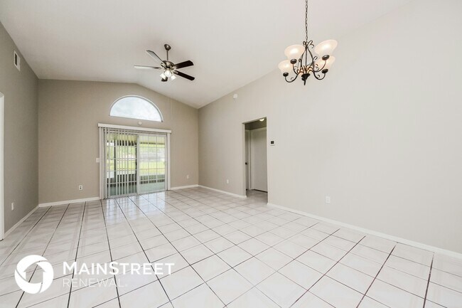 Building Photo - 2989 Stillwater Dr