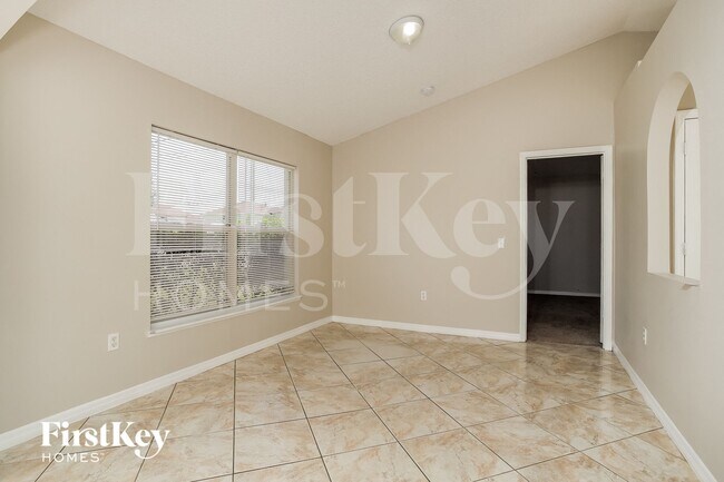 Building Photo - 626 Elbridge Dr